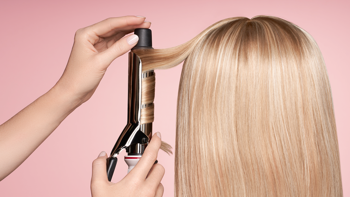 curling hair with straighteners step by step